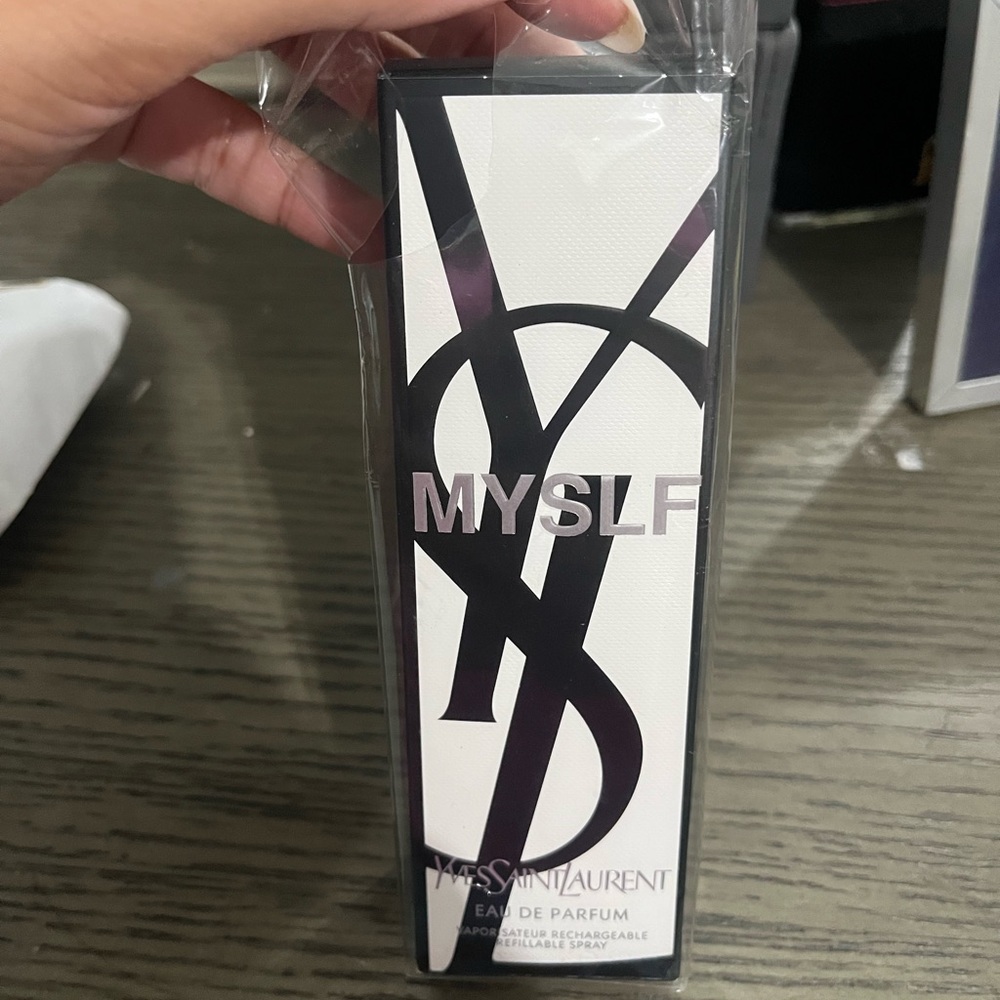 Yves Saint Laurent MYSLF Eau de Parfum - Black and White Design